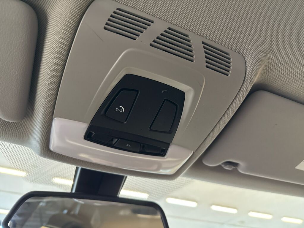 BMW 318 2017 Valkoinen