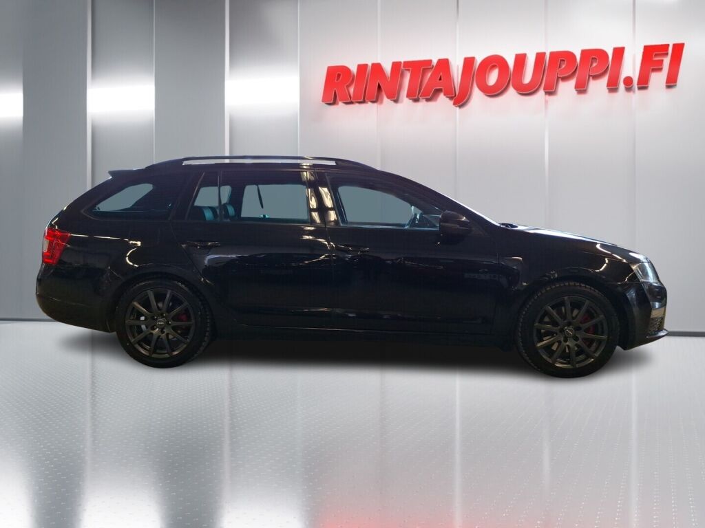 Skoda Octavia 2017 Musta