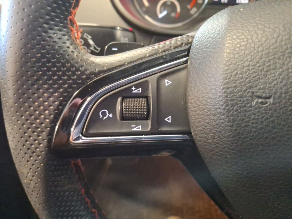 Skoda Octavia 2017 Musta