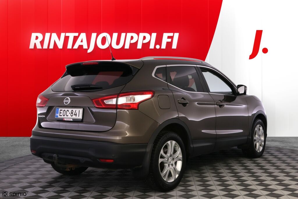 Nissan Qashqai 2016 Ruskea (beige)