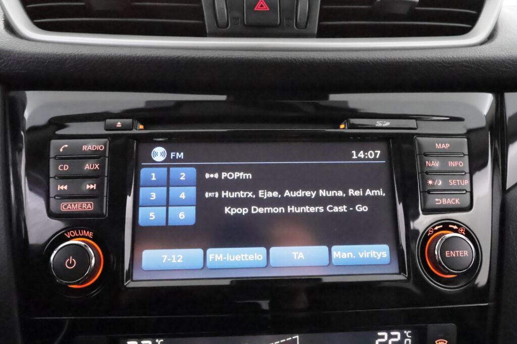 Nissan Qashqai 2016 Ruskea (beige)