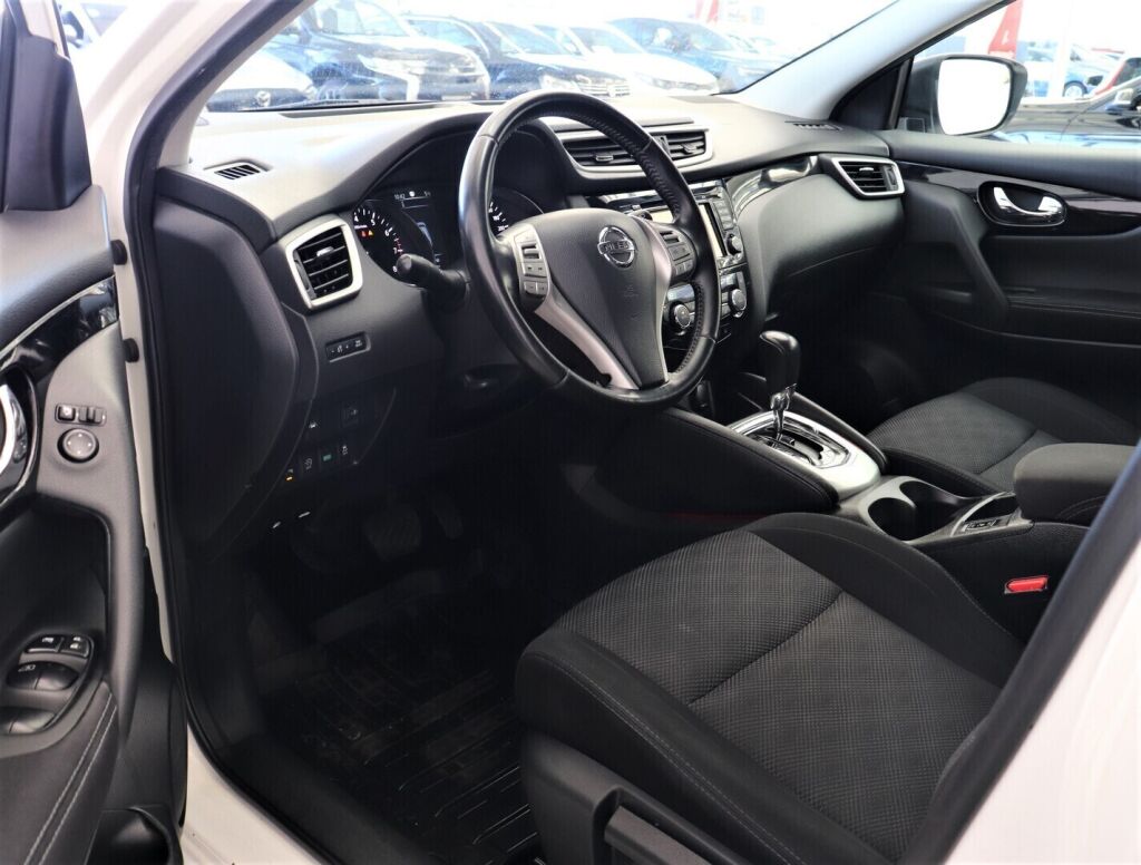 Nissan Qashqai 2016 Valkoinen