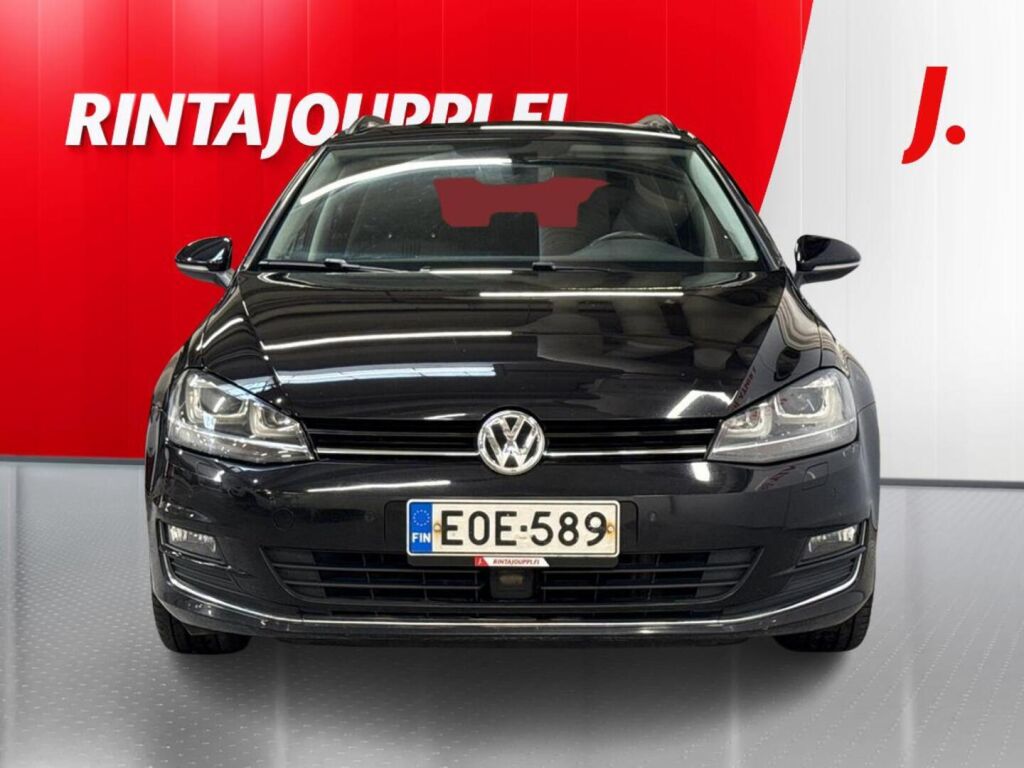 Volkswagen Golf 2017 Musta