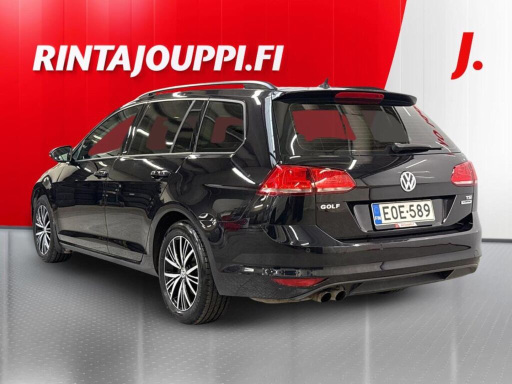 Volkswagen Golf 2017 Musta