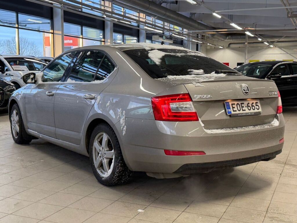 Skoda Octavia 2016 Ruskea (beige)