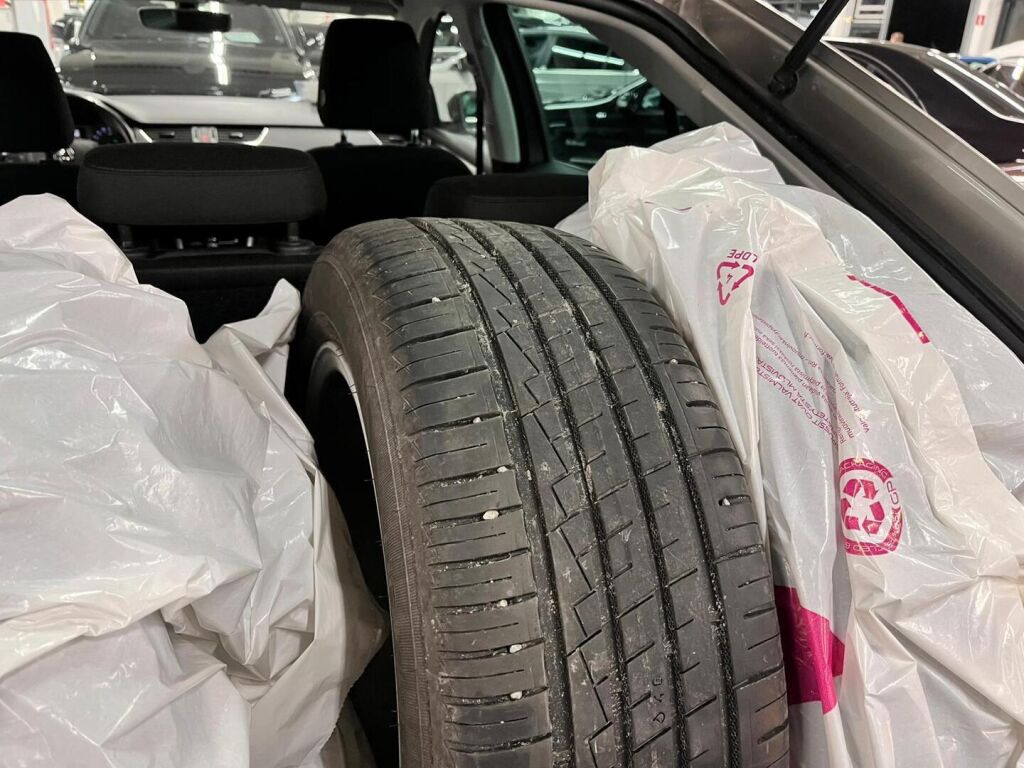 Skoda Octavia 2016 Ruskea (beige)