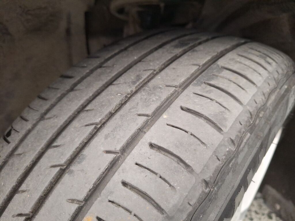 Volvo V40 2014 Sininen