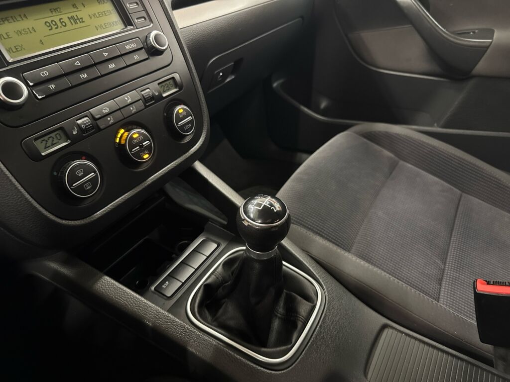 Volkswagen Jetta 2007 Sininen