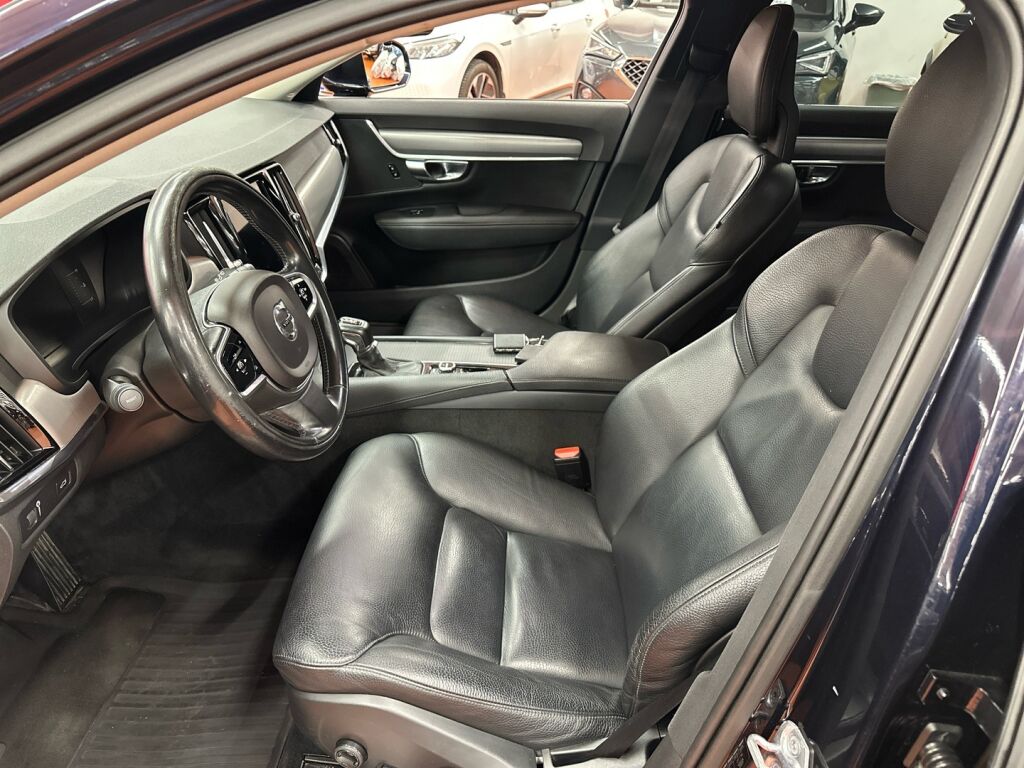 Volvo V90 2016 Sininen