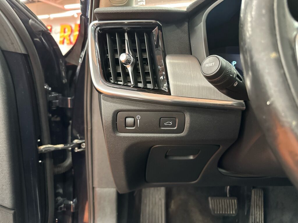 Volvo V90 2016 Sininen