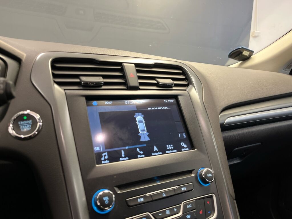 Ford Mondeo 2017 Punainen