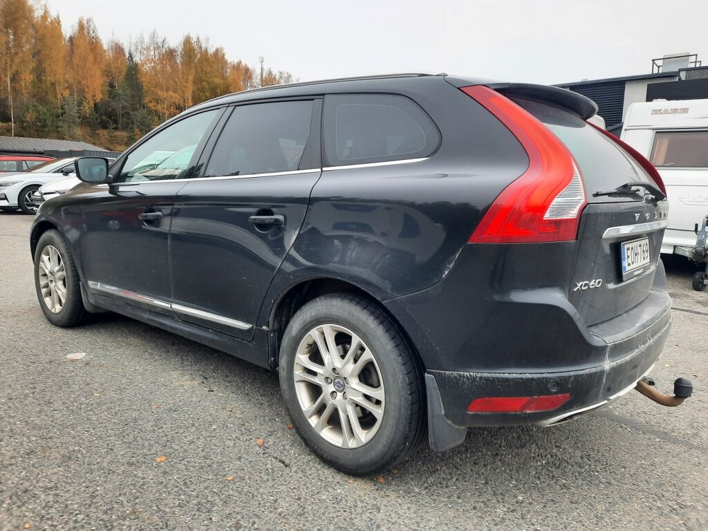 Volvo XC60 2014 Musta