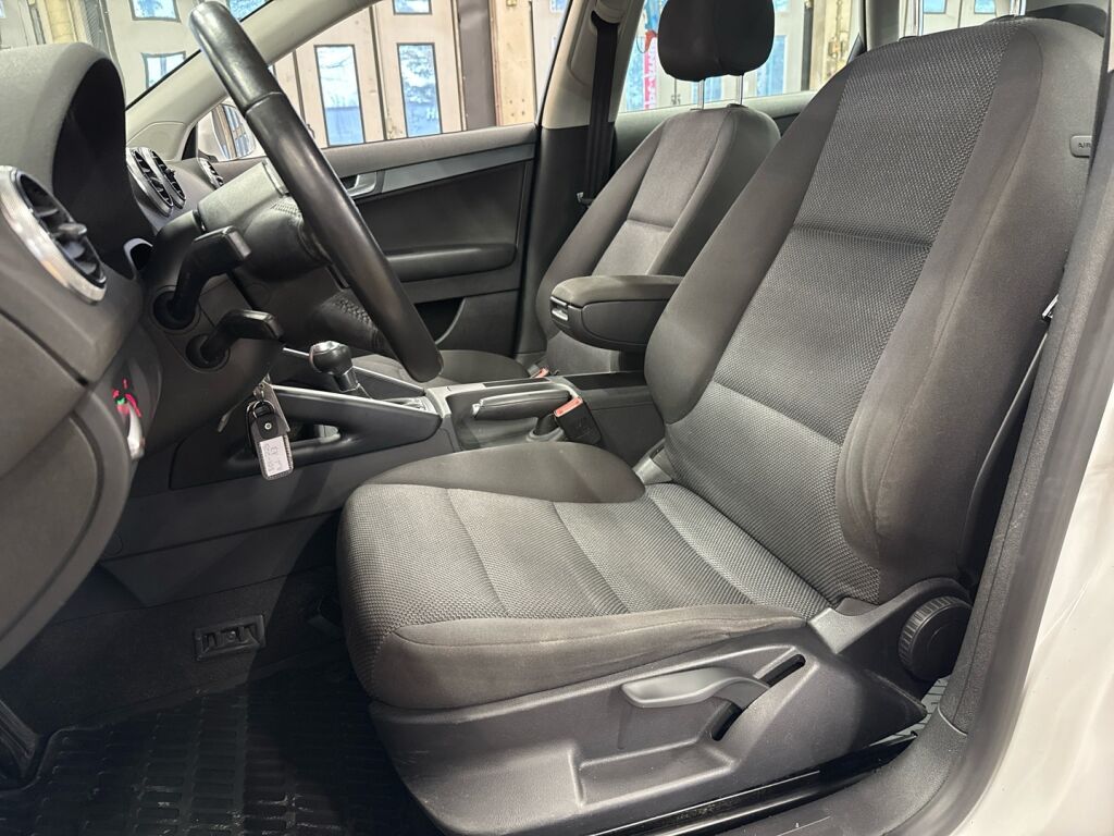 Audi A3 2011 Valkoinen
