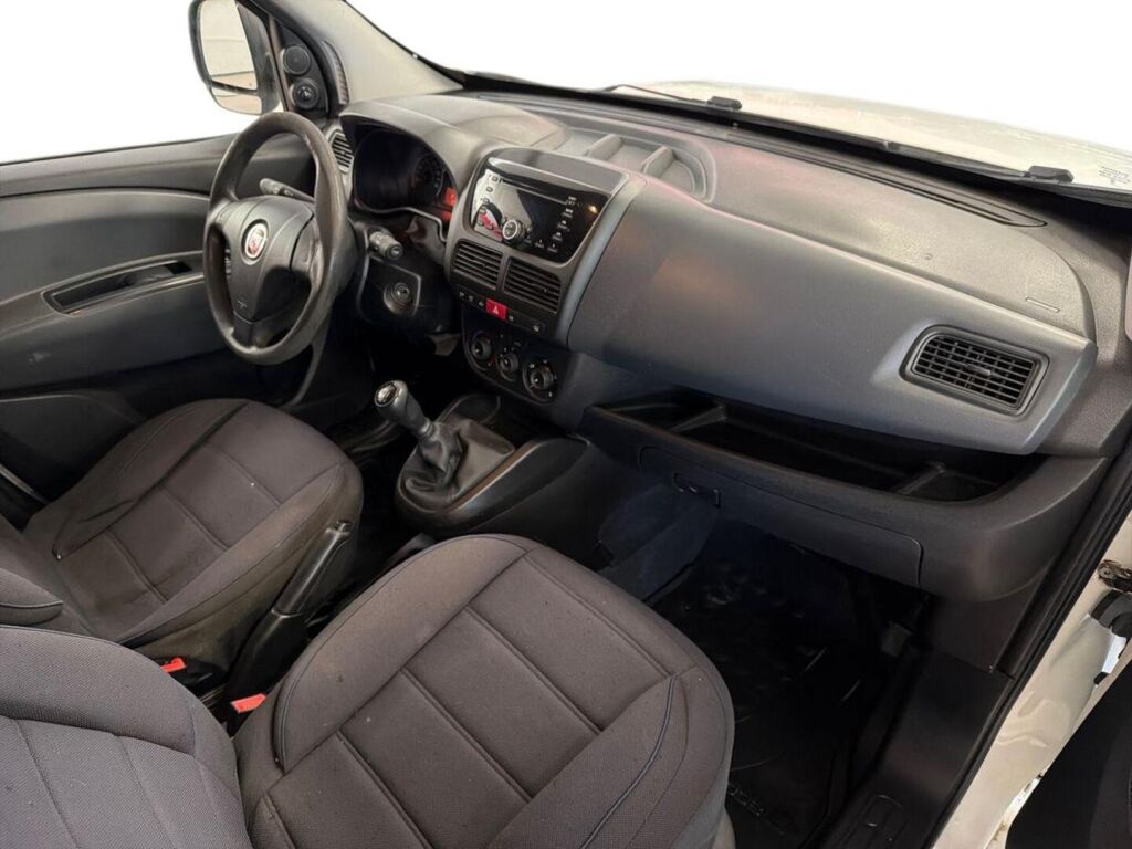 Fiat Doblo 2011 Valkoinen