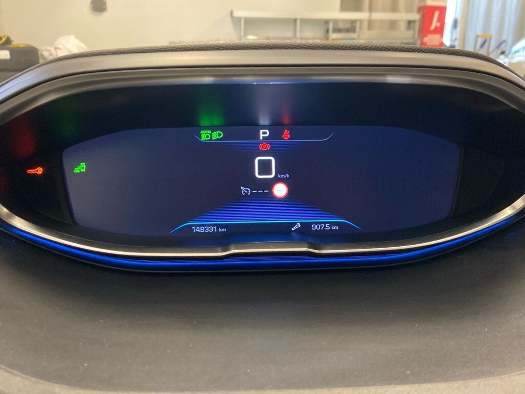 Peugeot 3008 2016 Ruskea (beige)