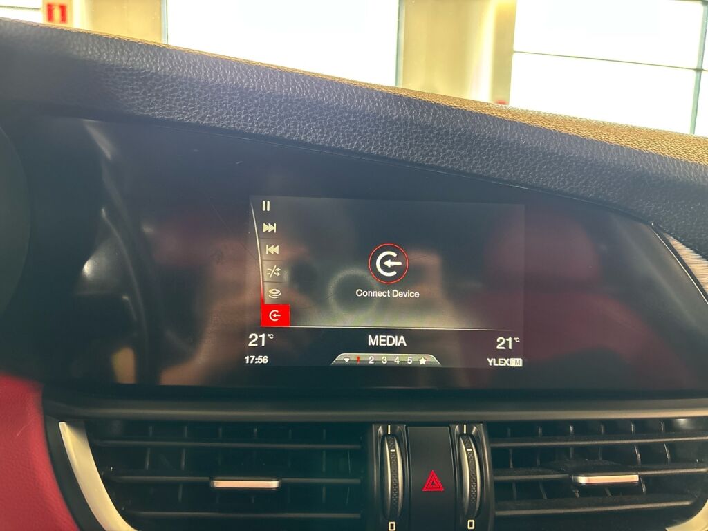 Alfa Romeo Giulia 2017 Valkoinen