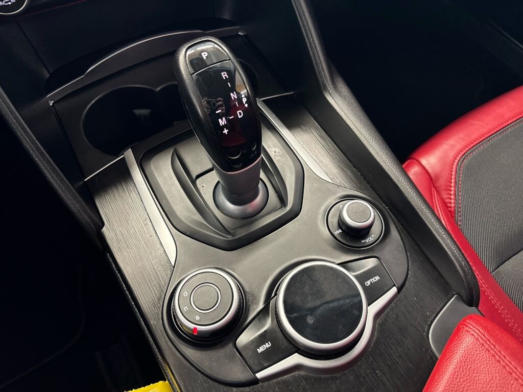 Alfa Romeo Giulia 2017 Valkoinen