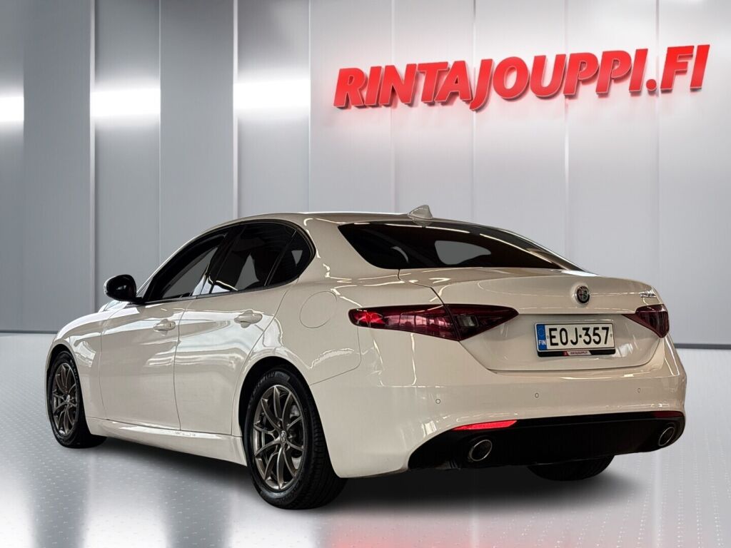 Alfa Romeo Giulia 2017 Valkoinen