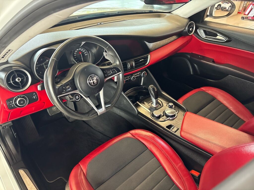 Alfa Romeo Giulia 2017 Valkoinen