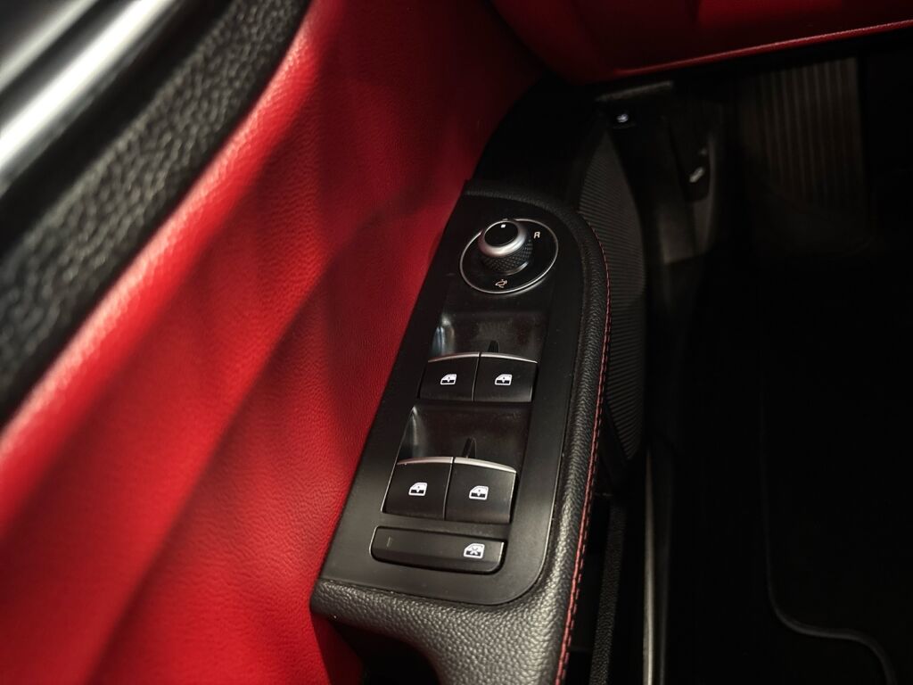 Alfa Romeo Giulia 2017 Valkoinen