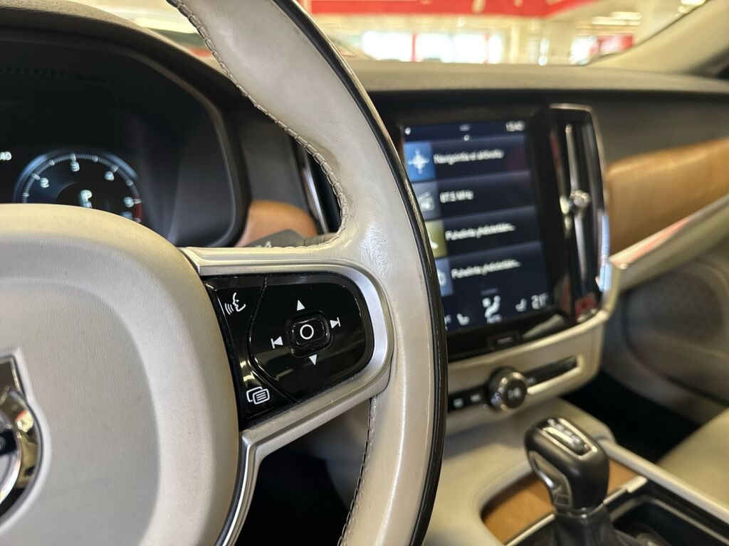 Volvo S90 2016 Harmaa