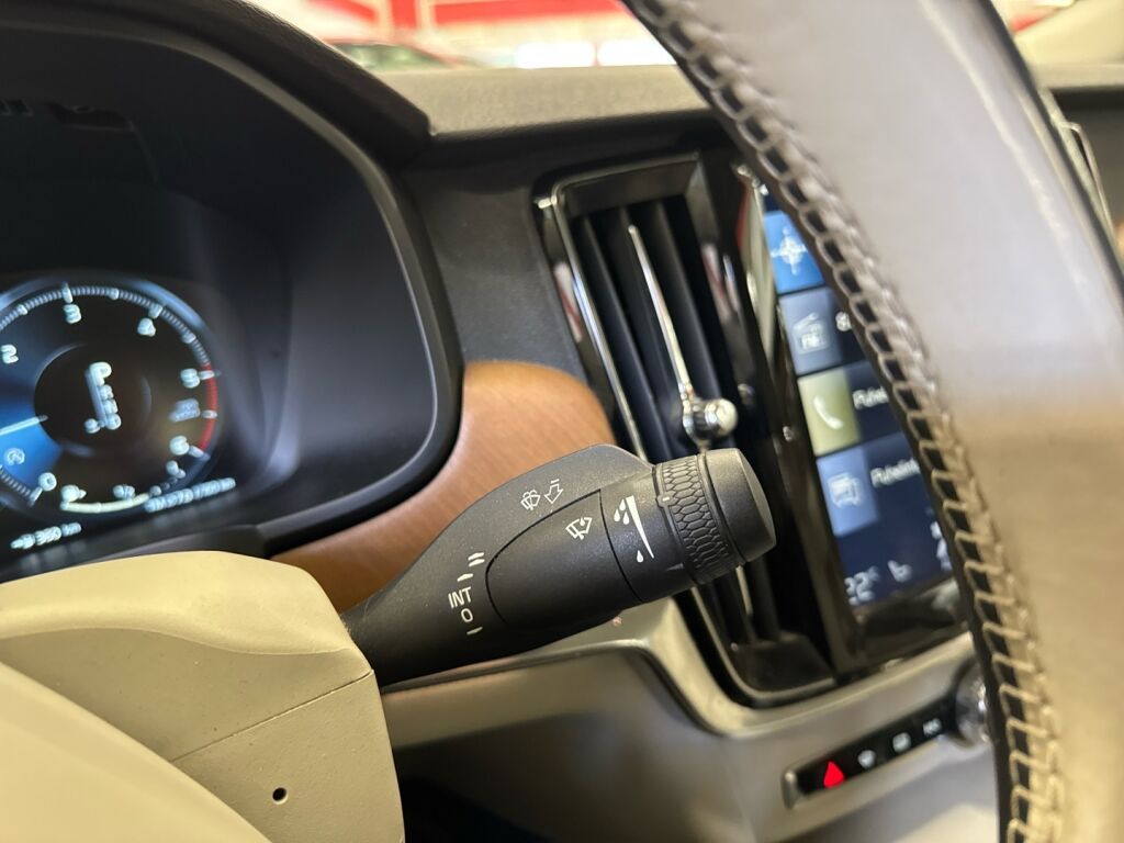 Volvo S90 2016 Harmaa