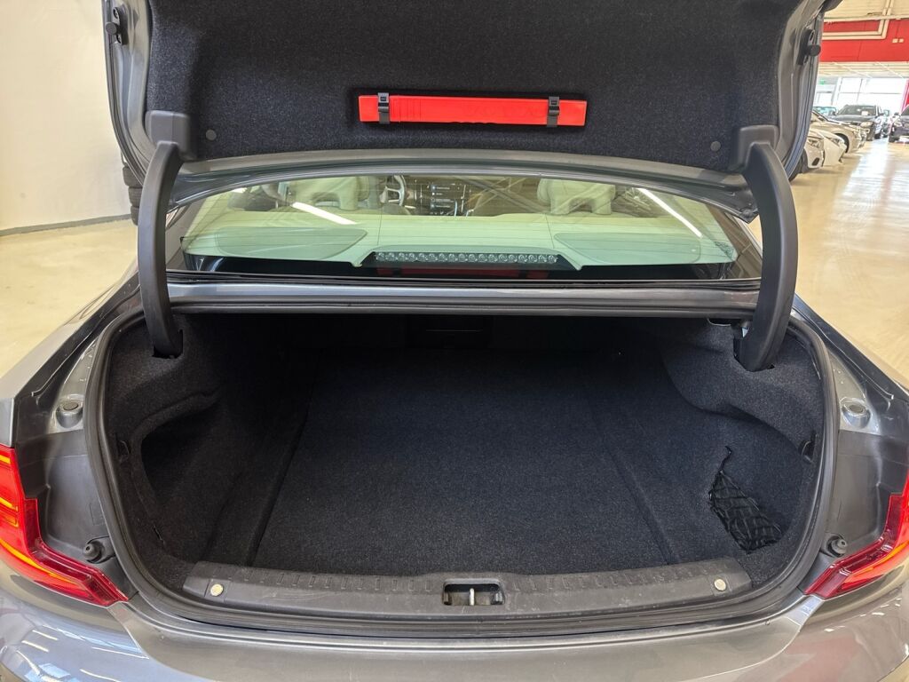 Volvo S90 2016 Harmaa