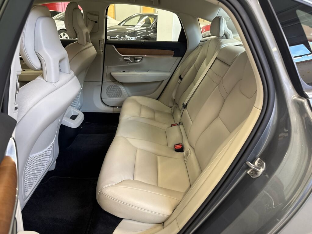 Volvo S90 2016 Harmaa