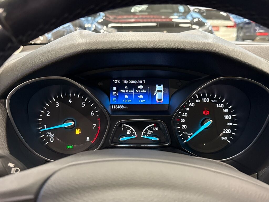 Ford Focus 2017 Sininen