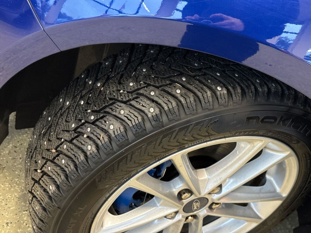 Ford Focus 2017 Sininen