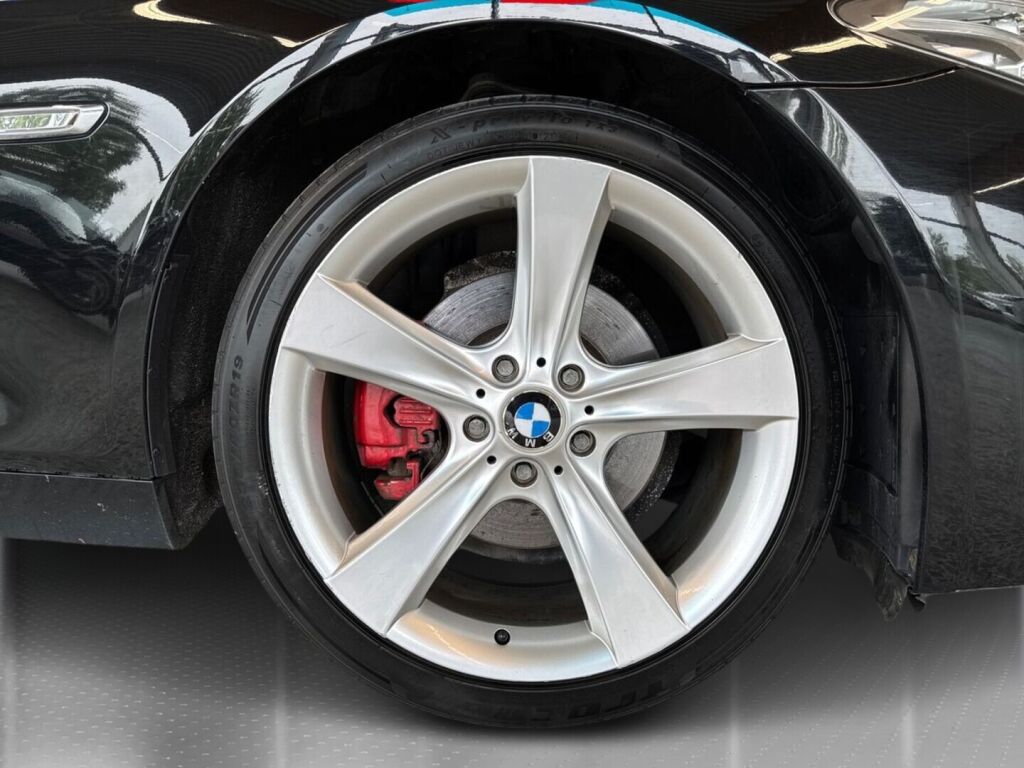 BMW 520 2013 Musta
