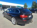 BMW 520 2013 Musta