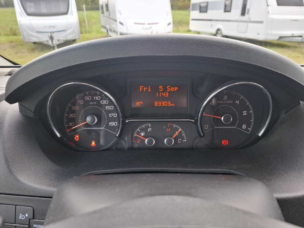 Adria Twin Platinum 600 SP 2017 Harmaa