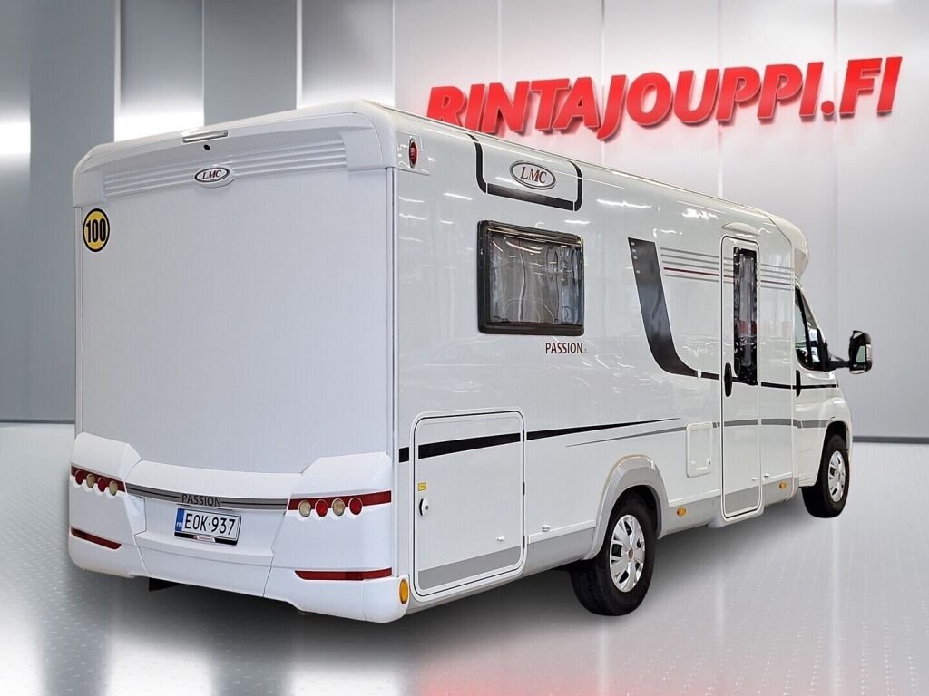 LMC T 638 G 2017 Valkoinen