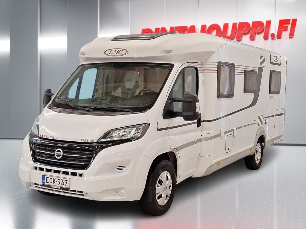 LMC T 638 G 2017 Valkoinen