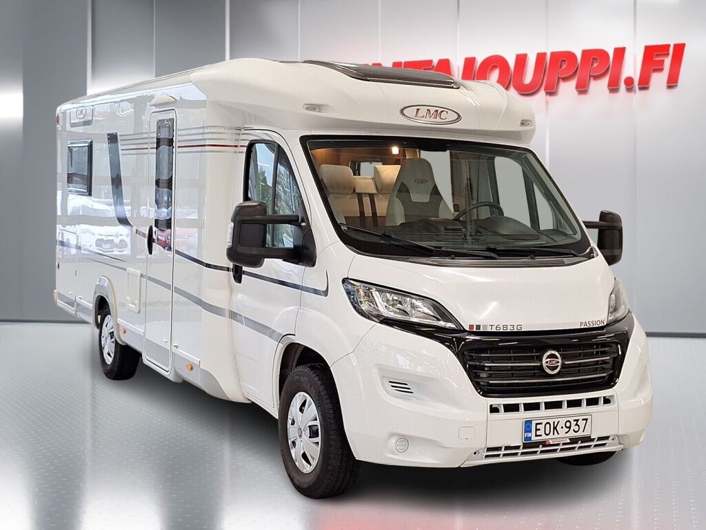 LMC T 638 G 2017 Valkoinen