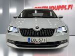 Skoda Superb 2017 Valkoinen