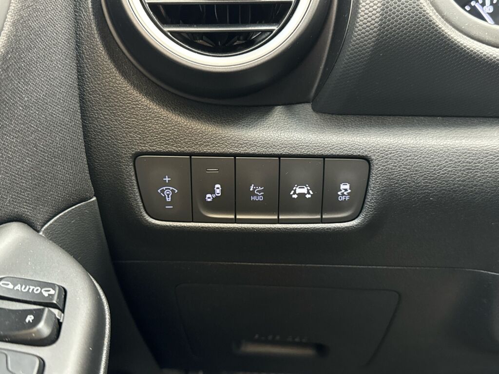 Hyundai KONA 2019 Musta