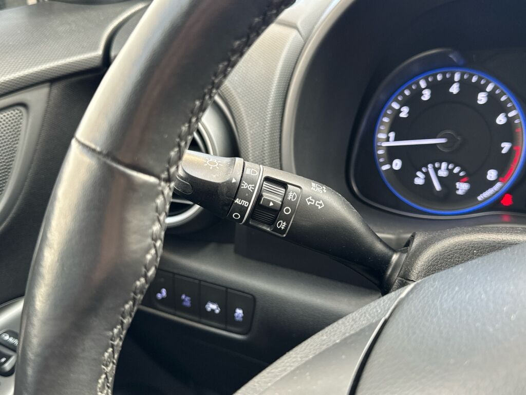 Hyundai KONA 2019 Musta