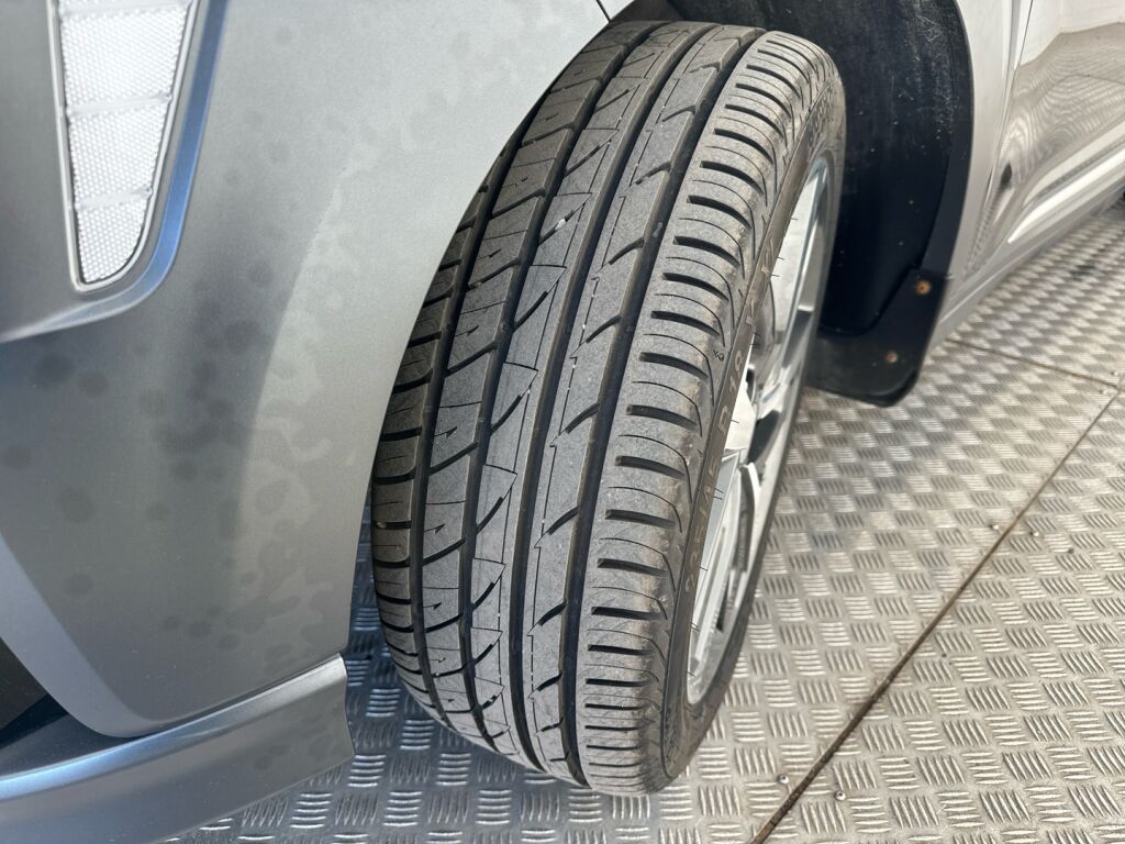 Hyundai KONA 2019 Musta