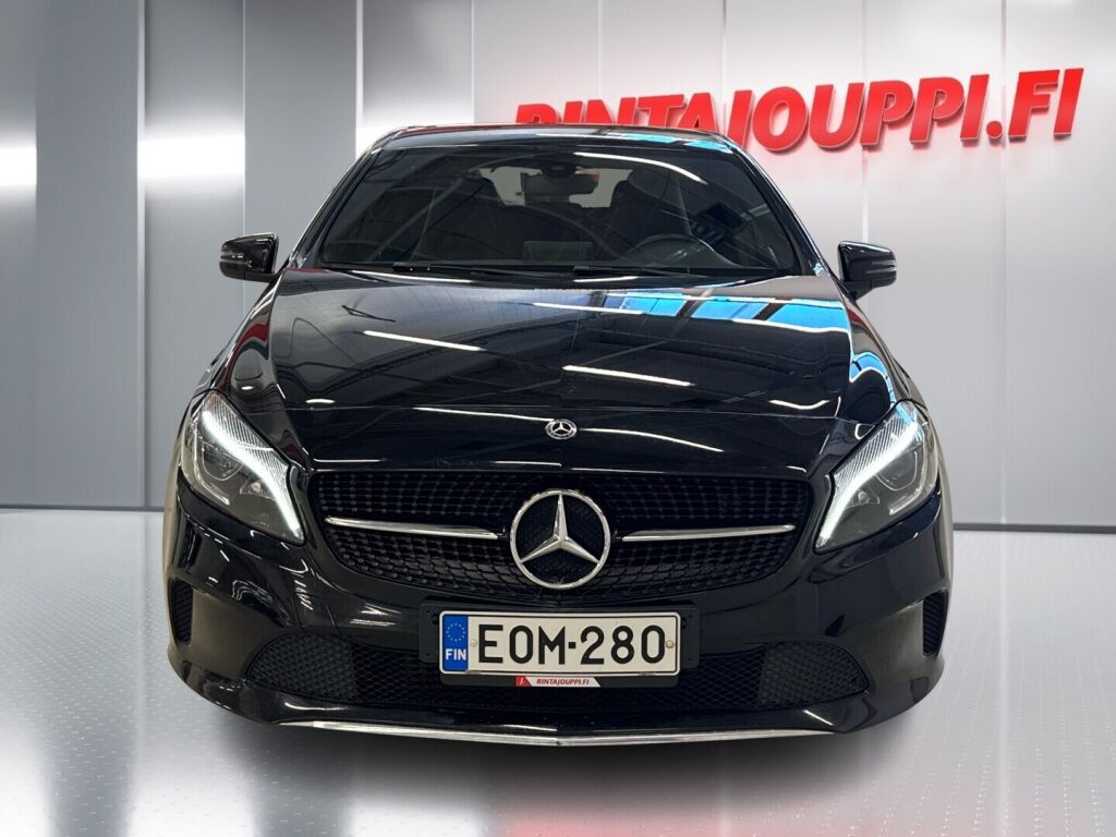 Mercedes-Benz A 2017 Musta