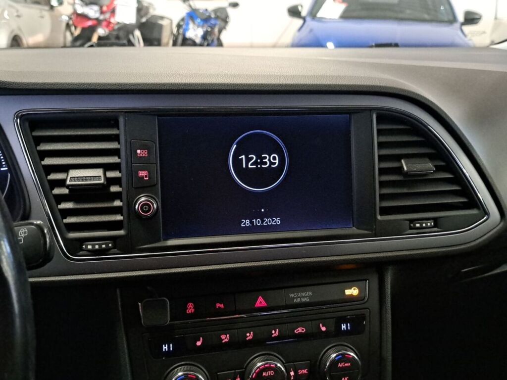 Seat Leon ST 2017 Harmaa