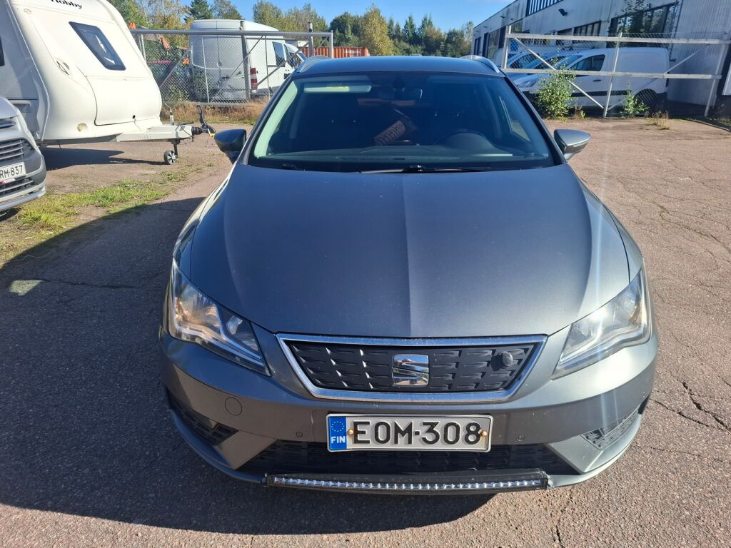 Seat Leon ST 2017 Harmaa