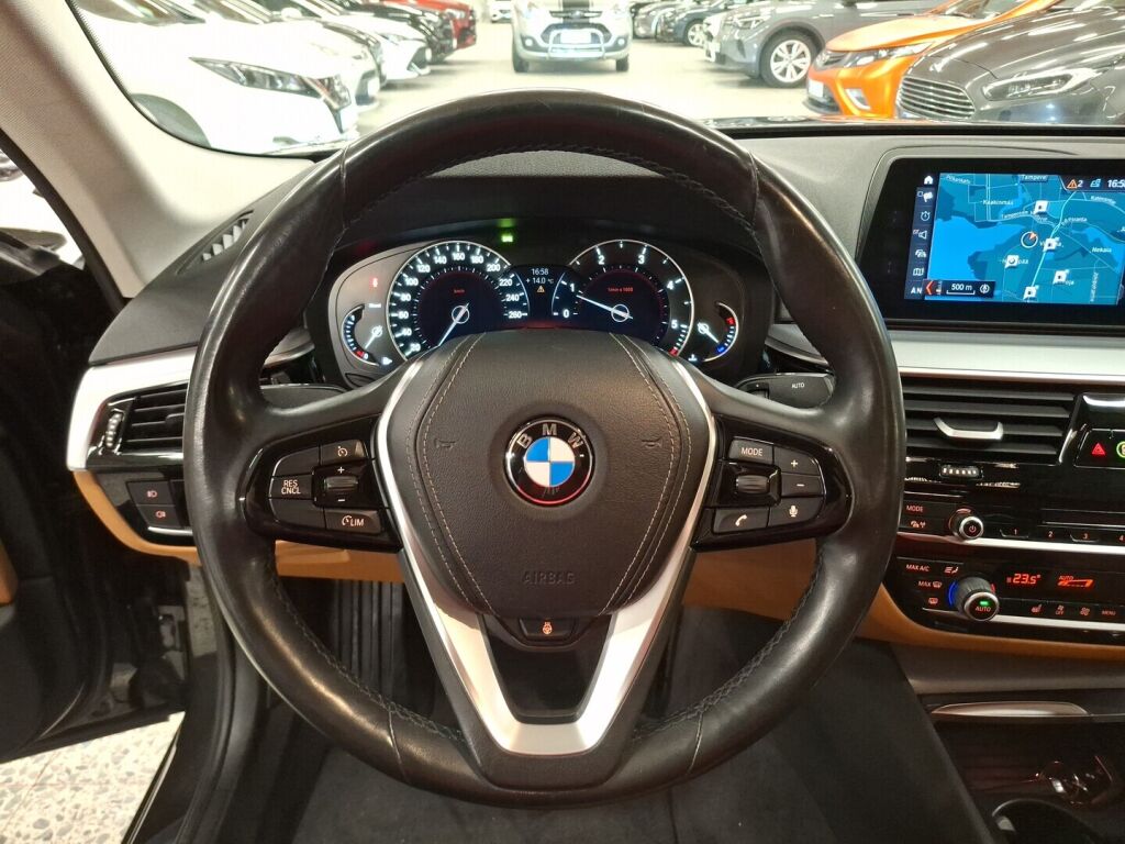 BMW 520 2018 Harmaa