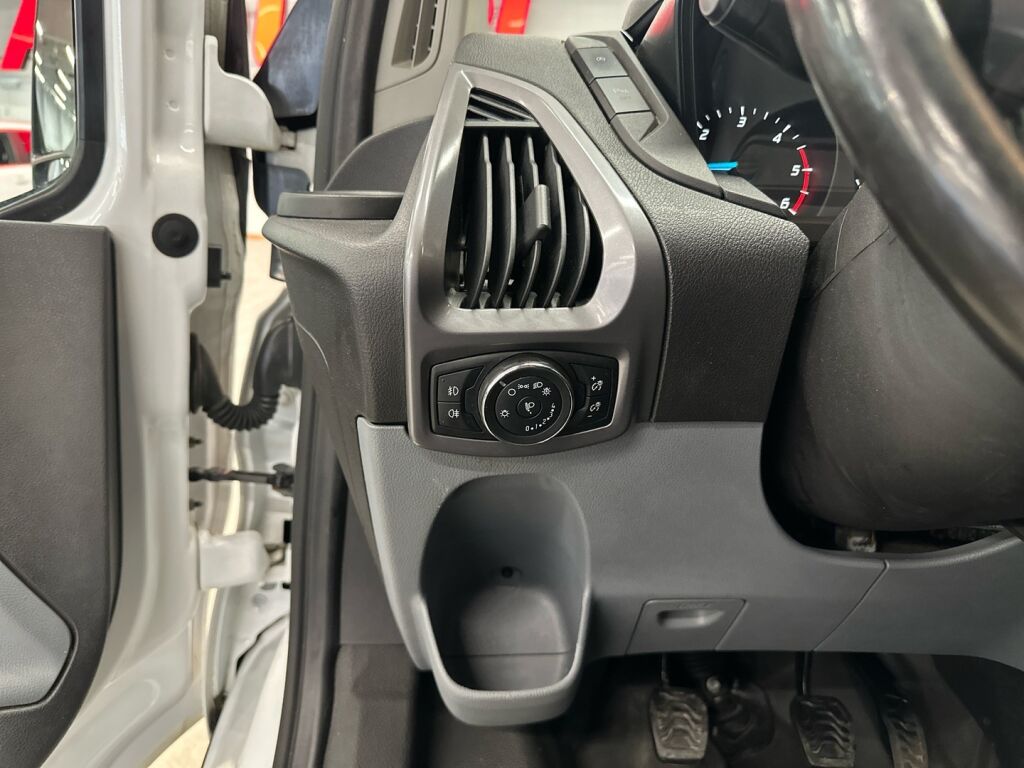 Ford Transit Custom 2017 Valkoinen