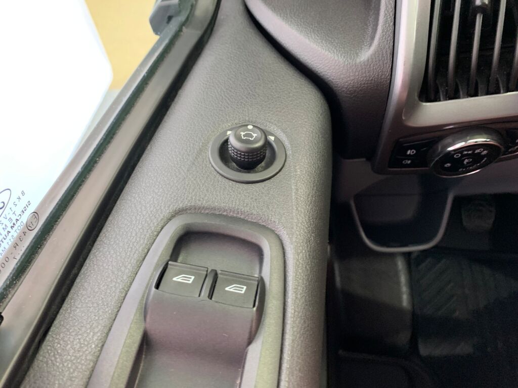 Ford Transit Custom 2017 Harmaa