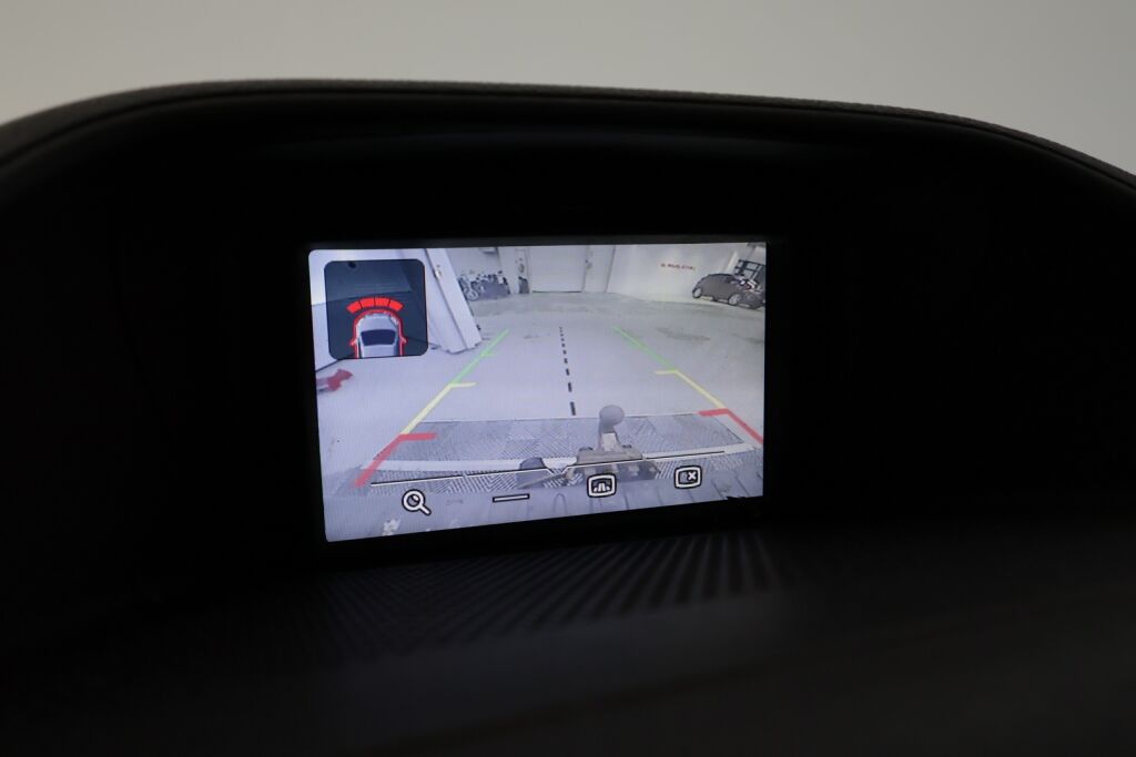 Ford Transit Custom 2018 Valkoinen