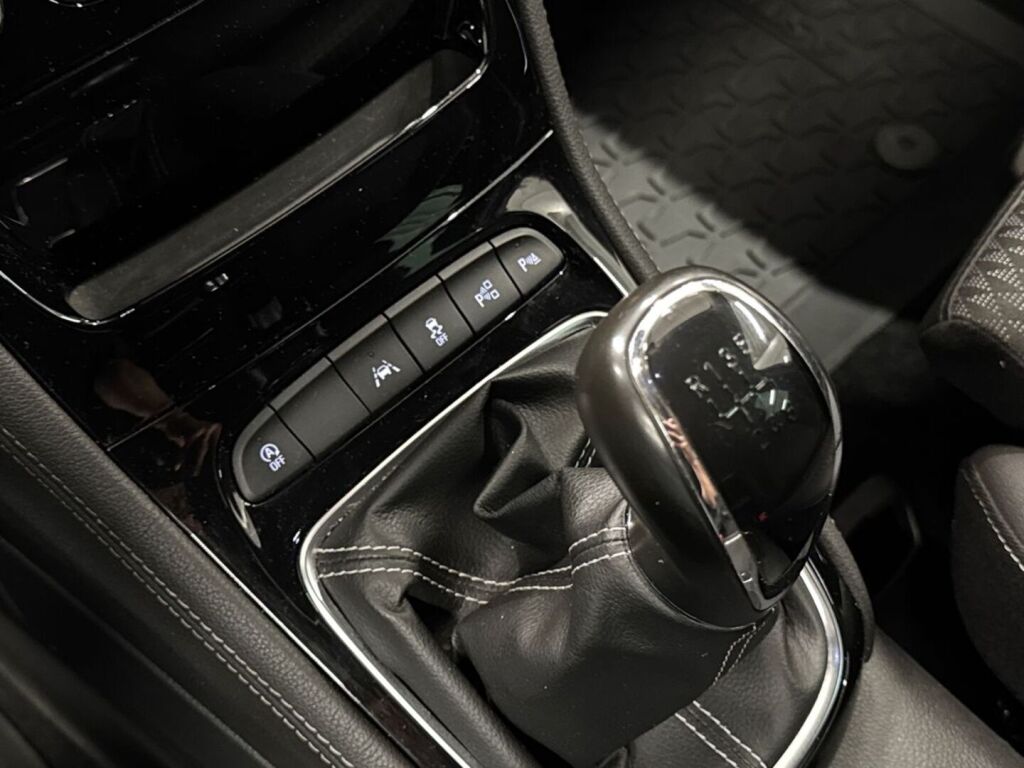 Opel Astra 2017 Valkoinen