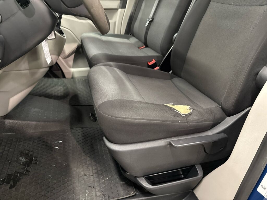 Volkswagen Transporter 2017 Sininen