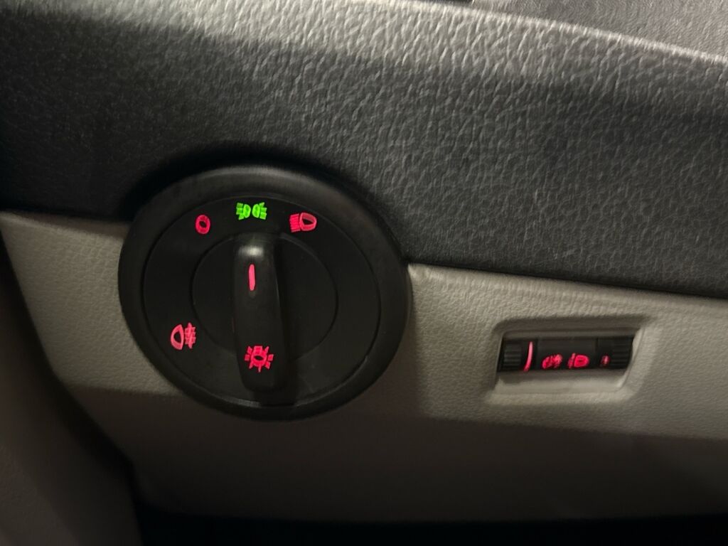 Volkswagen Transporter 2017 Sininen